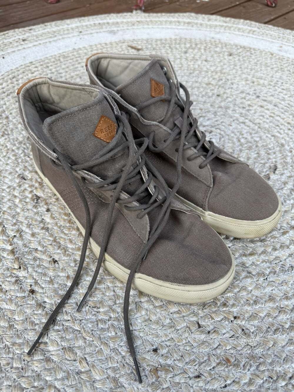 Reef Men's Ridge Mid Slate Style Gray Canvas High Top Casual Sneakers Size 11